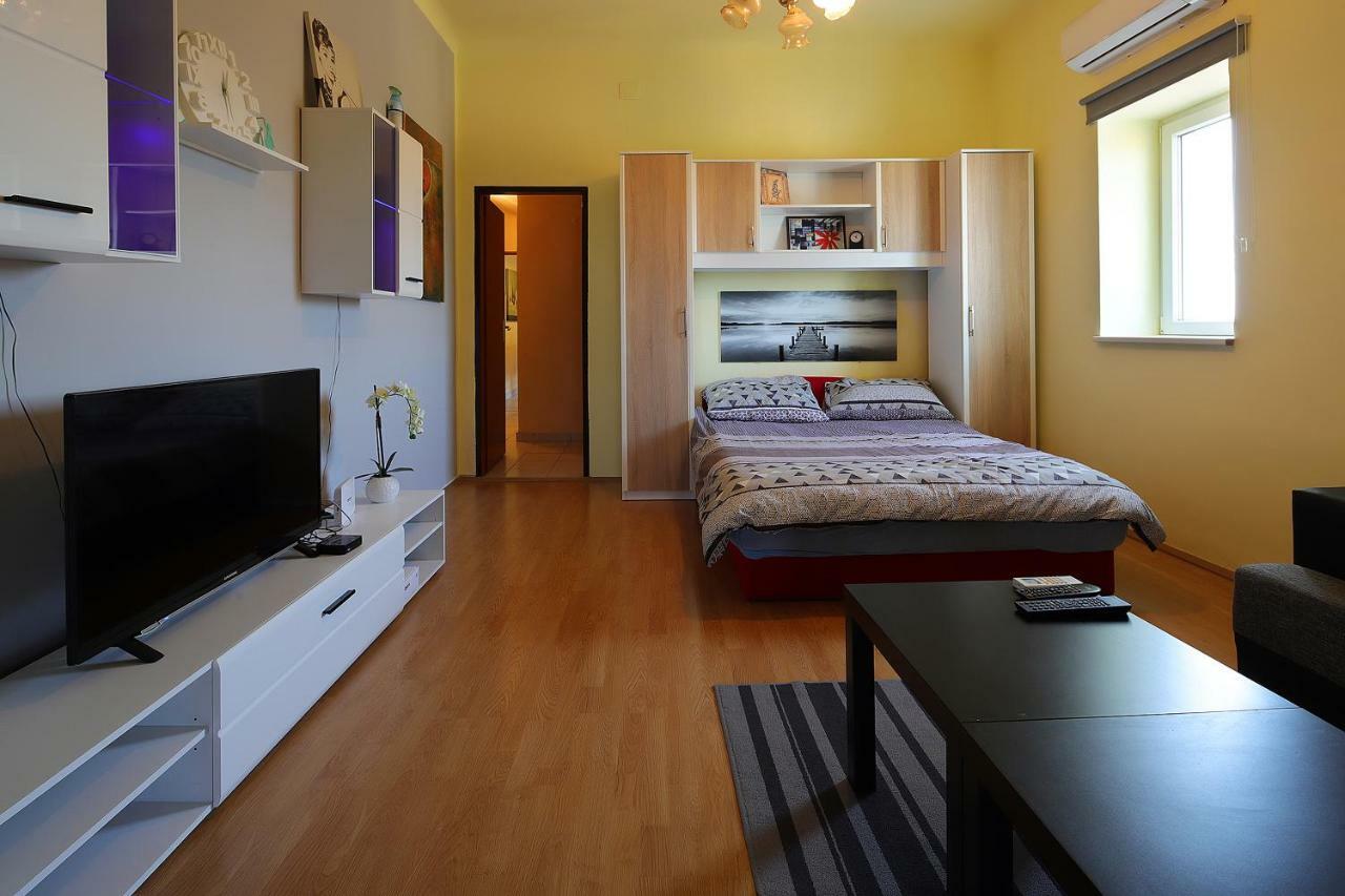 Ferienwohnung Apartman Vito Rijeka Exterior foto