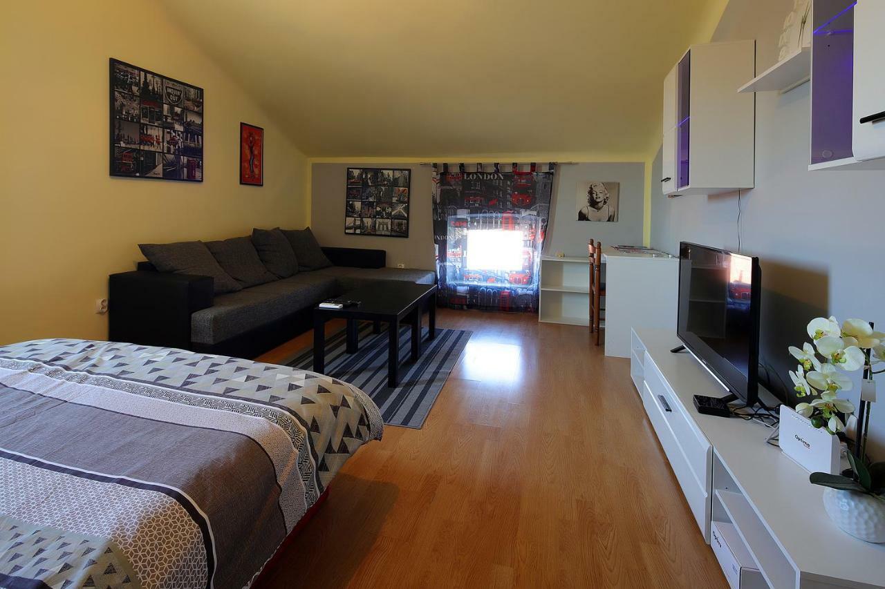 Ferienwohnung Apartman Vito Rijeka Exterior foto